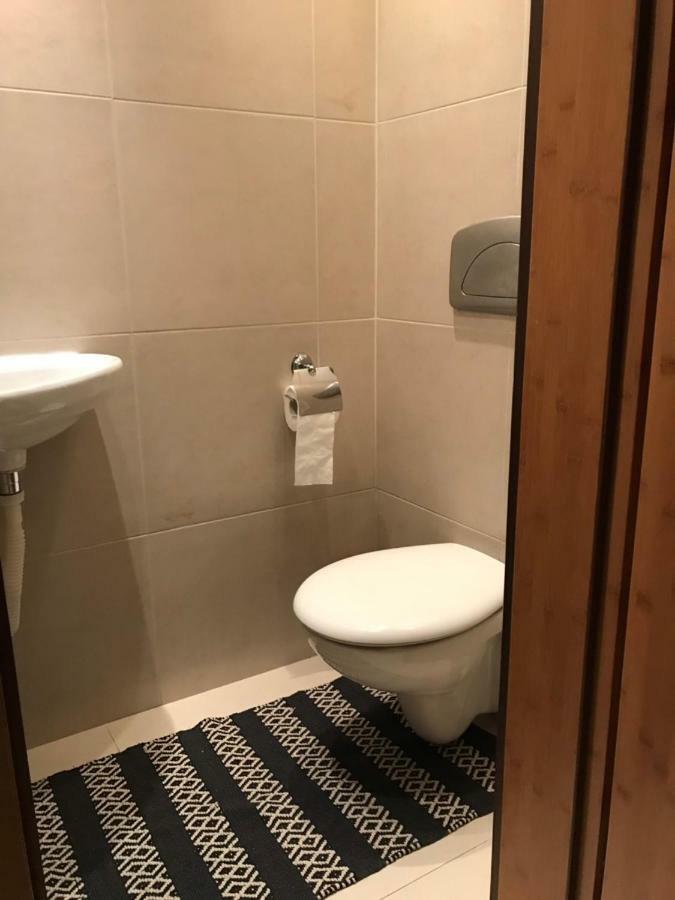 21 Han Asparuh - 24H Self Check-In ソフィア エクステリア 写真